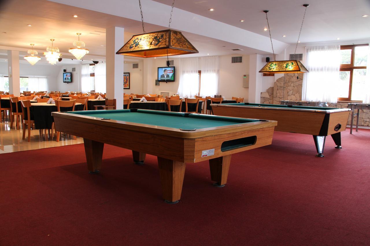 Hotel Arenas Пинамар Экстерьер фото